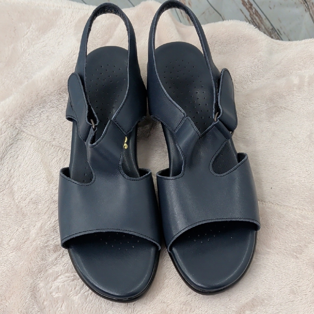 SAS Suntimer Leather Comfort Sandals in Navy